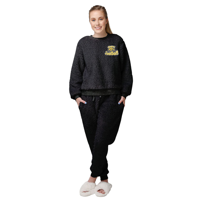 FOCO NCAA Iowa Sherpa Lounge Set - Womens