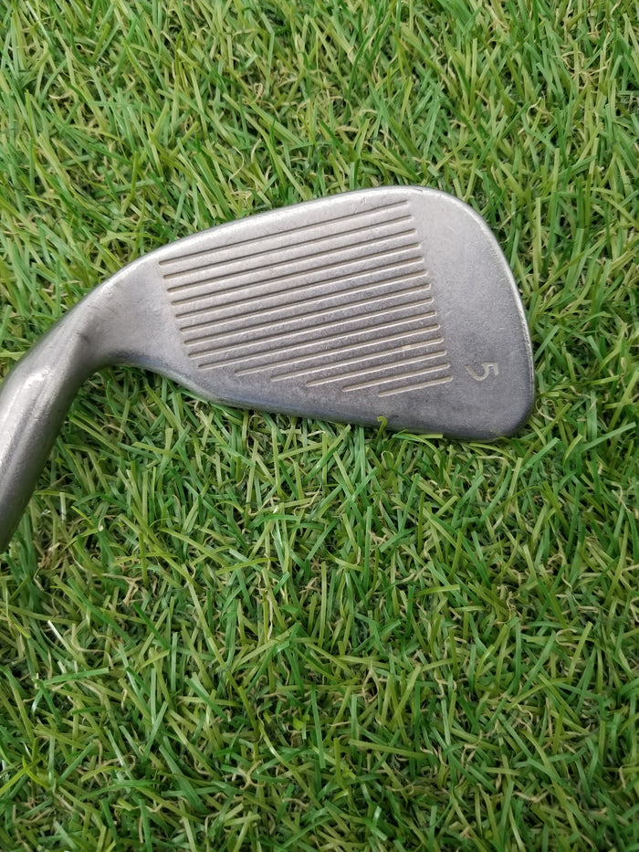 PING EYE 2 5 IRON REGULAR PING STEEL SHAFT 38" GOOD